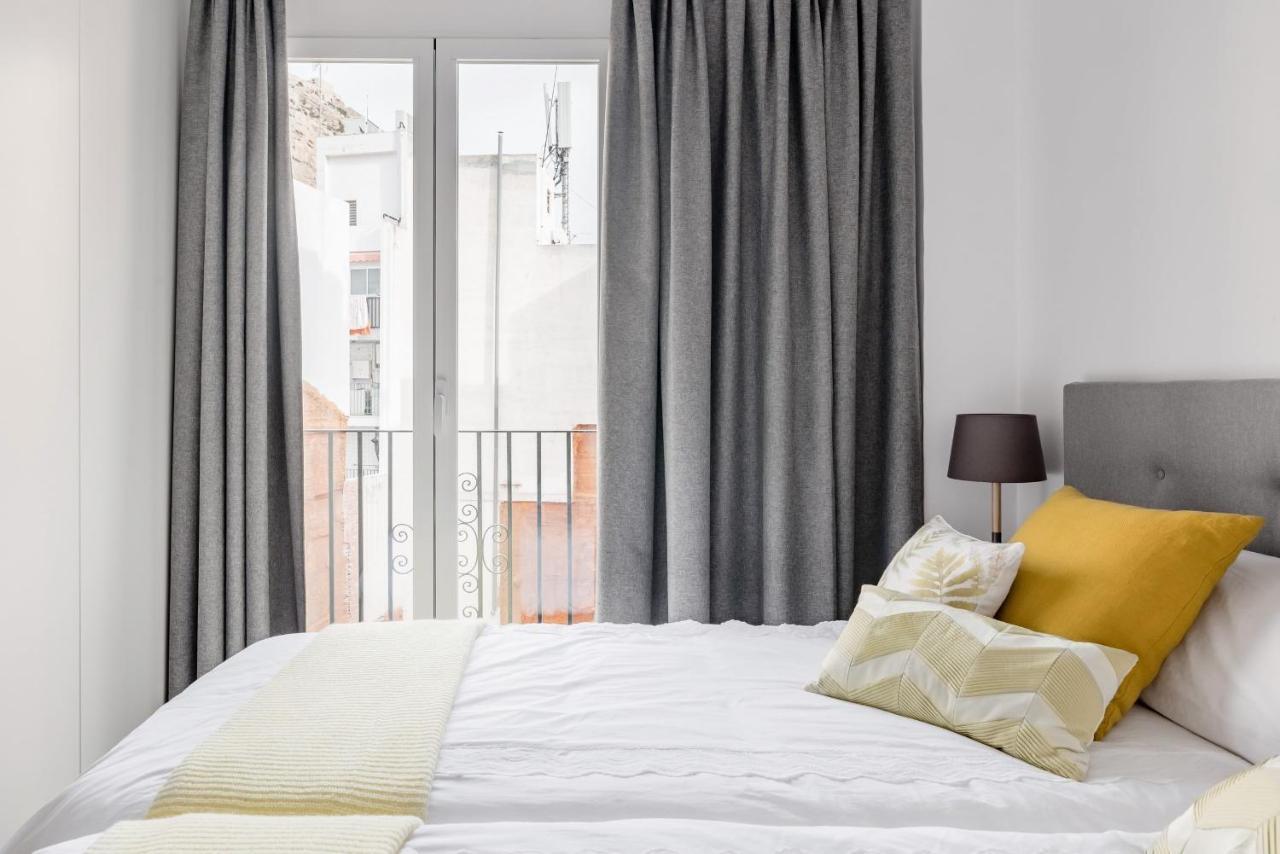Lujoso Piso En Casco Historico,Playa Del Postiguet Apartment อาลิกันเต ภายนอก รูปภาพ